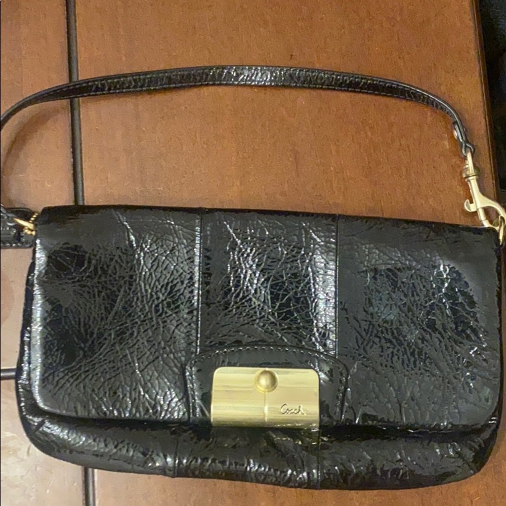 Couch patent clutch